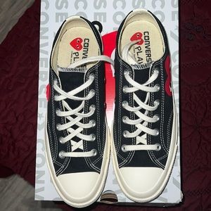 Comme de garçon converse